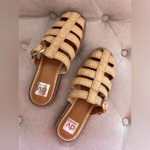 Dolce Vita Beige Woven Sandals NEW